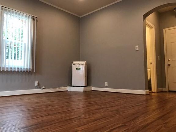 4th image of 777 S Westmoreland Ave APT 206