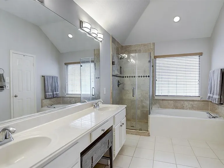 12503 Merit Way Ct — Photo 15