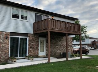 19532 115th Ave APT D, Mokena, IL 60448