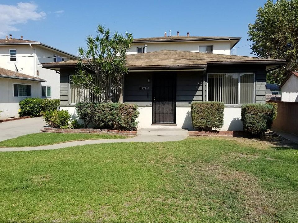 1st image of 11976 Manor Dr APT A