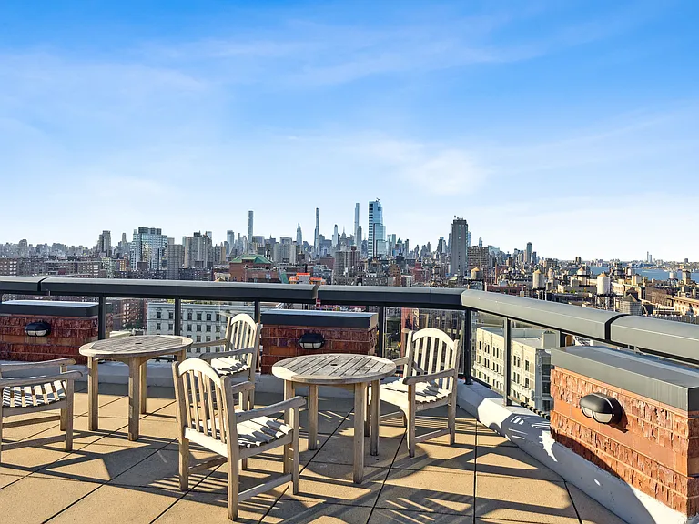 272 W 107th St #4D — Photo 9