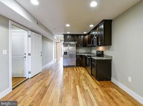 2031 Benning Rd NE, Washington, DC