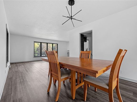 4th image of 4598 E Oakwood Dr