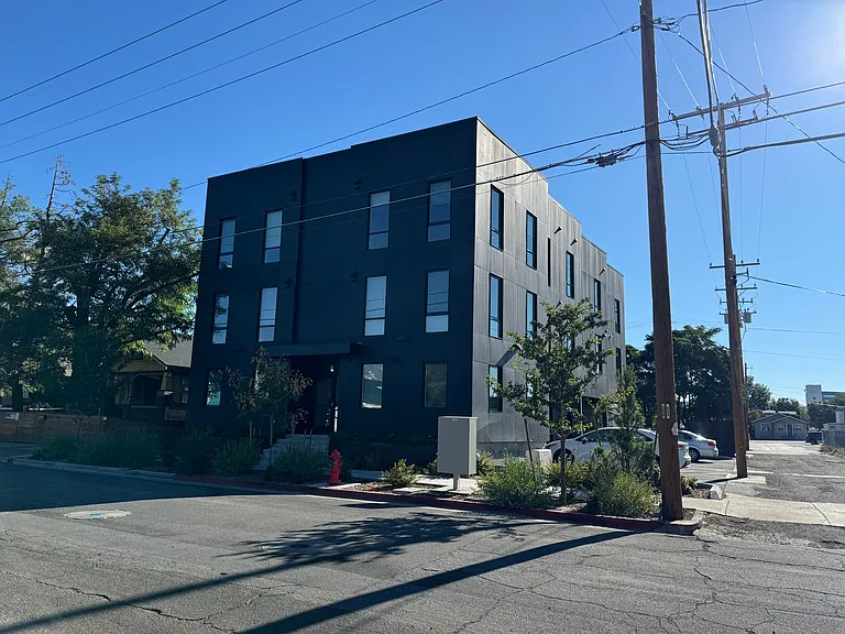 64 Park St — Photo 13