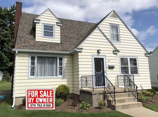 44 Stark St, Hudson, PA 18702