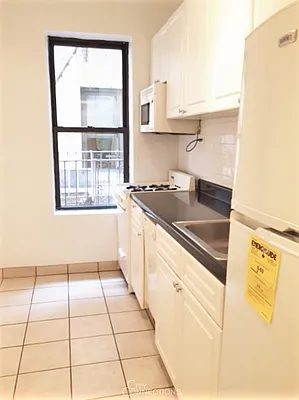 Rented by City & Suburban | media 44