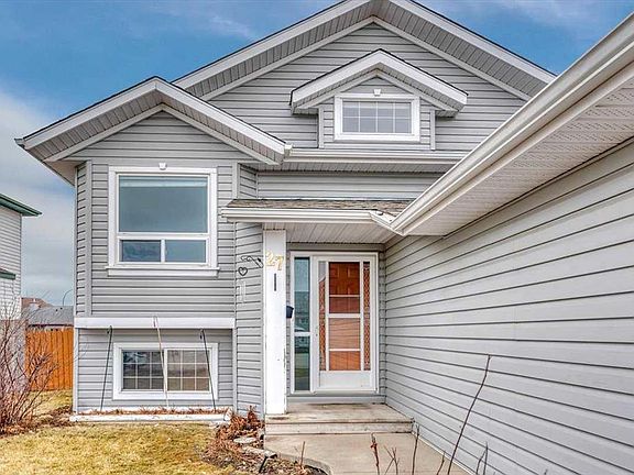 2nd image of 27 W Aspen Creek Way
