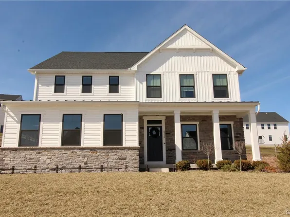 8230 Kirby St, Fogelsville, PA 18051