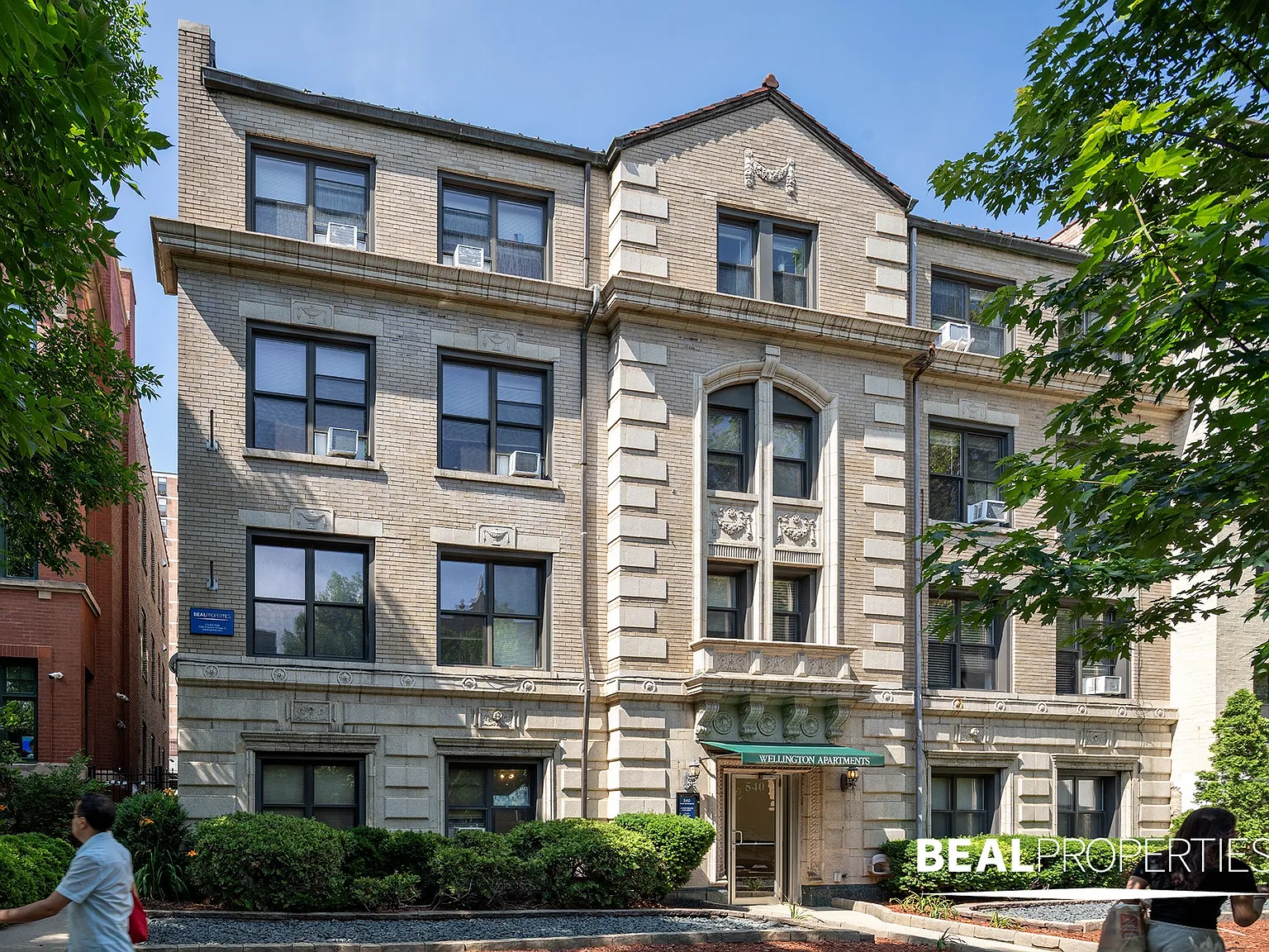540 W. Wellington — Photo 1