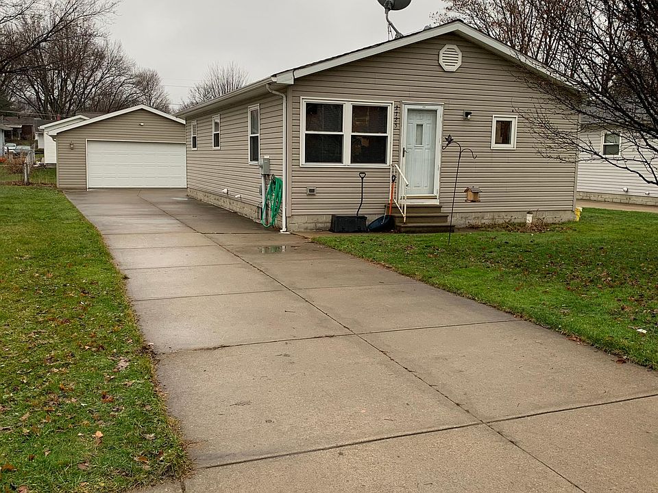2nd image of 2725 E 27th St