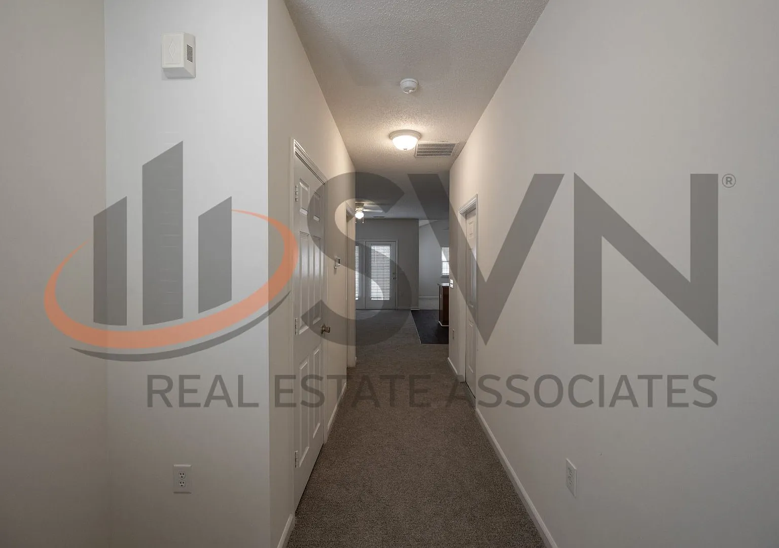 Spacious 3BR, 2.5BA Townhome in Chapel Hill — Photo 4