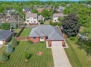 24801 Joseph Dr, Novi, MI 48375