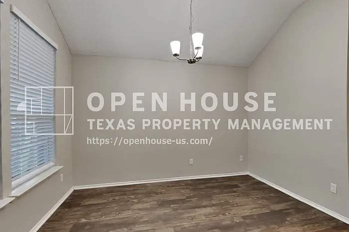 2312 Gerber Dr — Photo 10