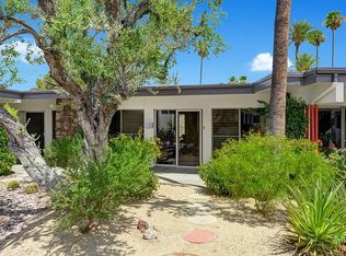 1735 E Tachevah Dr, Palm Springs, CA 92262