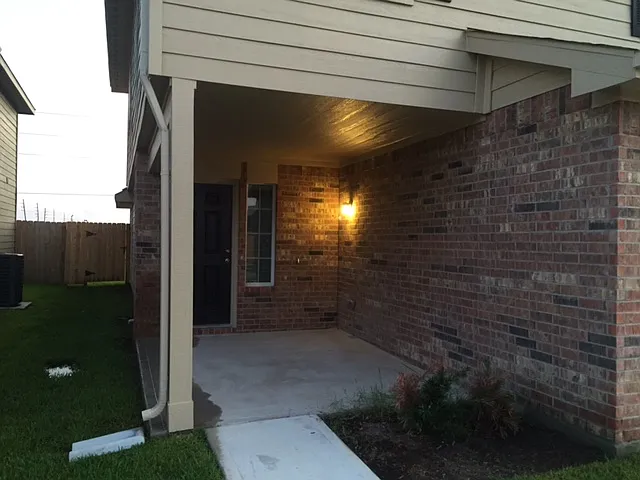 19014 Zanardo Ct — Photo 11