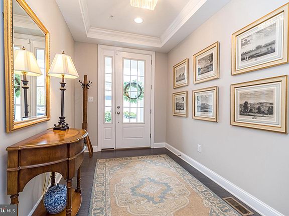 3rd image of 1 White Field Ct
