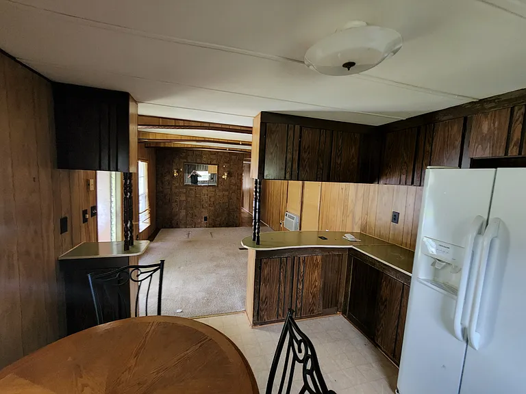 110 Sandy Springs Ln #14 — Photo 2