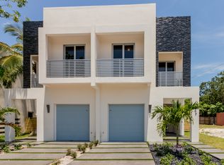 3059 Carter St #3059, Miami, FL 33133