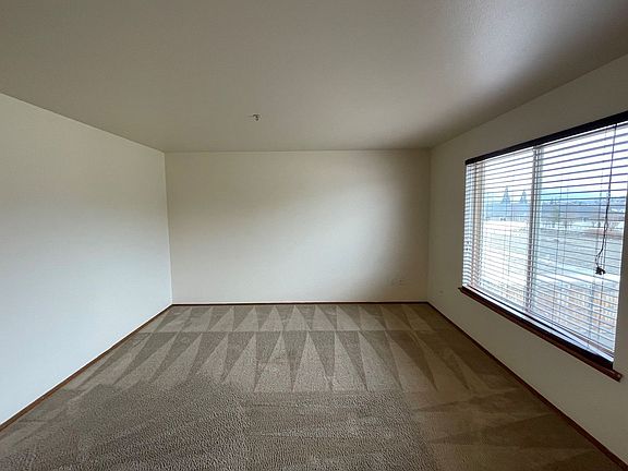 3rd image of 206 River Park Ave APT A