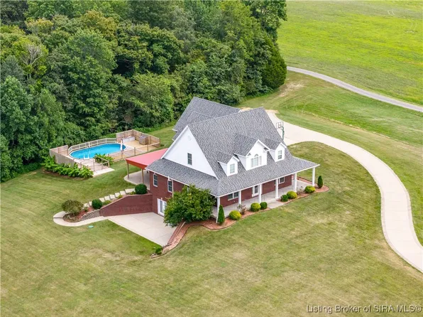 656 August Yocum Lane NE, Corydon, IN 47112