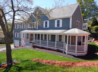 10 Great Hill Dr, Weymouth, MA 02191