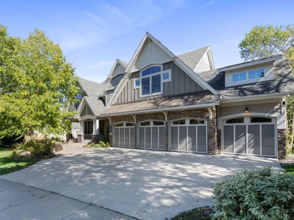 5510 Upland Ln N, Plymouth, MN 55446
