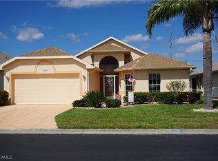 3831 Ponytail Palm Ct, North Fort Myers, FL 33917