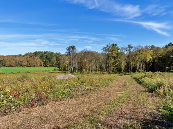 92 & 96 S Baldwin Hill Rd, Great Barrington, MA 01230