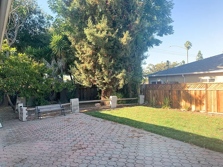 198 Dalma Dr — Photo 25