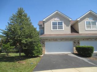 1325 Lunt Ct, Schaumburg, IL 60193