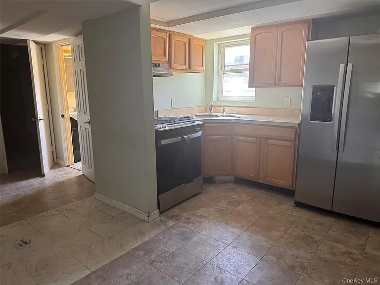 116 Williams Ave #101 — Photo 19