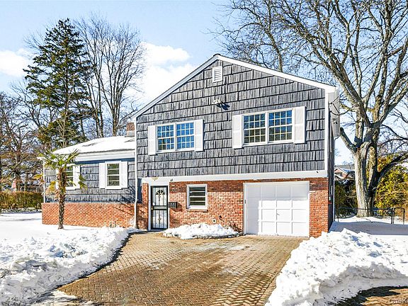 2nd image of 46 Harding Drive