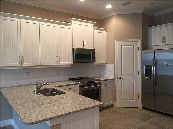 4th image of 3210 Moorings Dr S