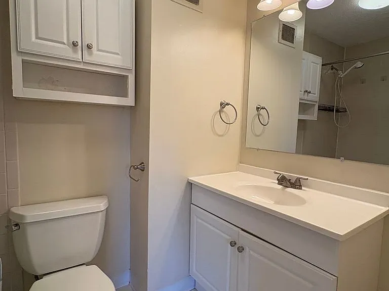 166 Gravel St #C-12 — Photo 10