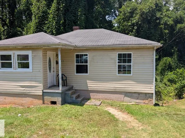 214 Sunset Dr, Danville, VA 24540