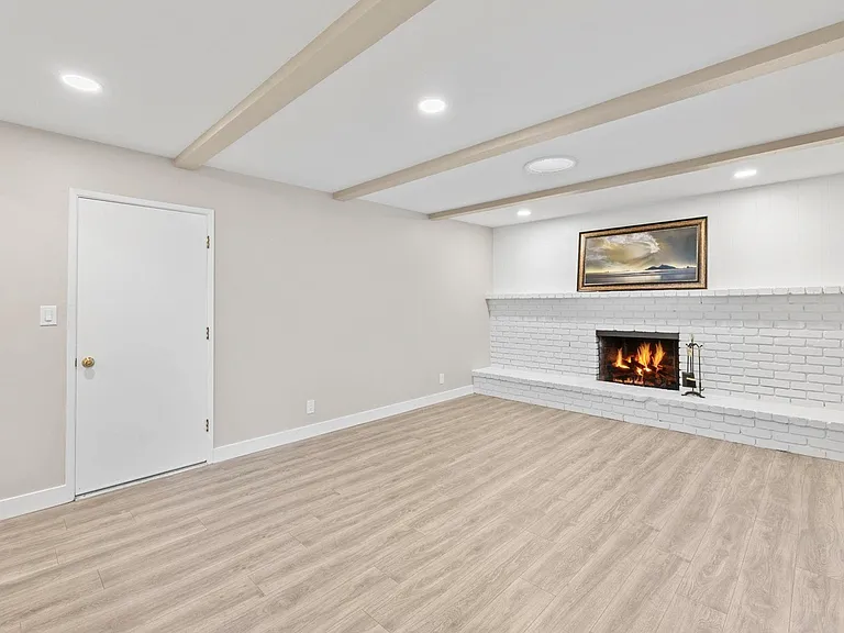 2506 Ardilla Ct — Photo 15