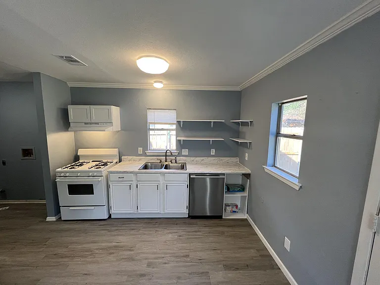3112 Pueblo Trl — Photo 3