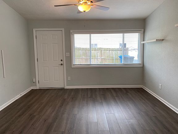 4th image of 1013 Choctaw Ct