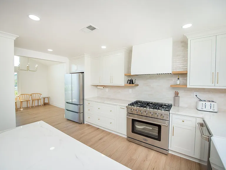 9891 Hot Springs Dr — Photo 11