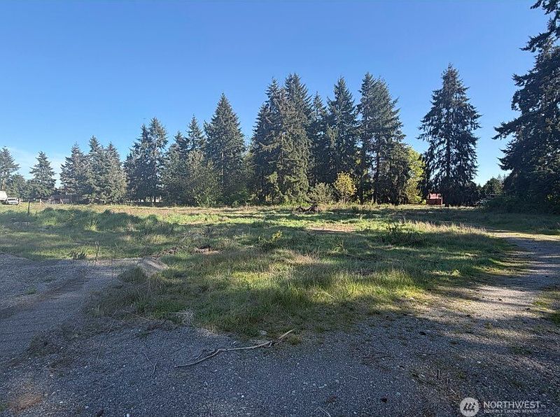 3rd image of 9019 173rd Avenue SW