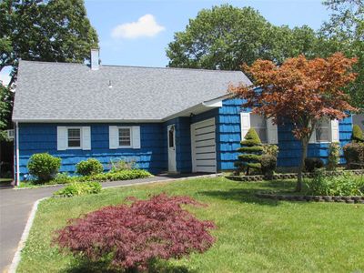 161 Avenue B, Holbrook, NY, 11741