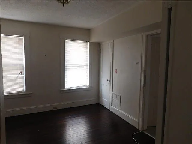 56-58 Edwin St #2 — Photo 3