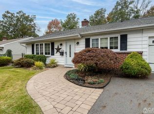 154 Winthrop Rd, Edison, NJ 08817