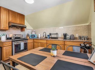 31 Canner St #3, New Haven, CT 06511