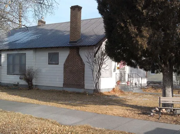 327 N University Ave, Blackfoot, ID 83221