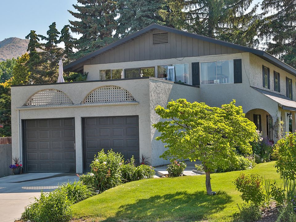1st image of 307 Pioneer Ave