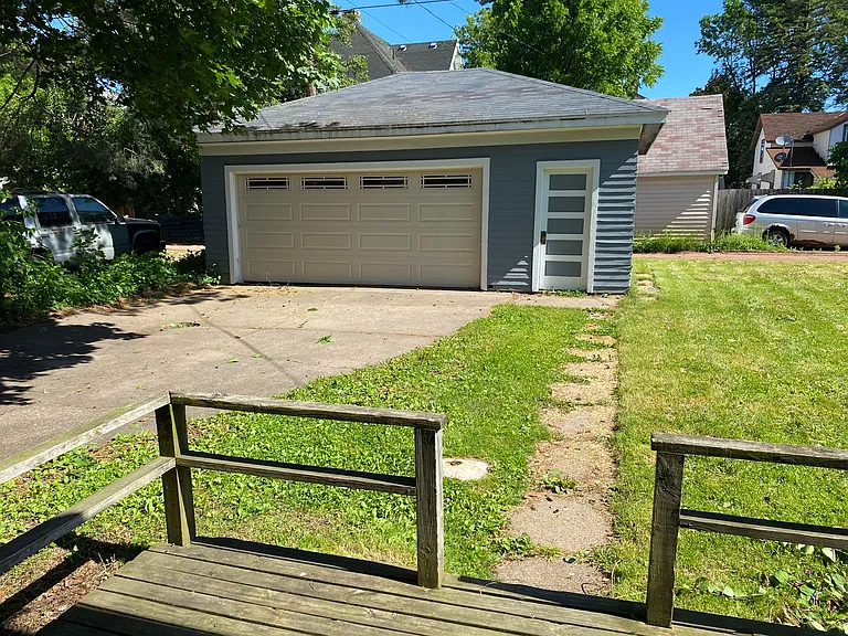 620 McClellan St — Photo 23