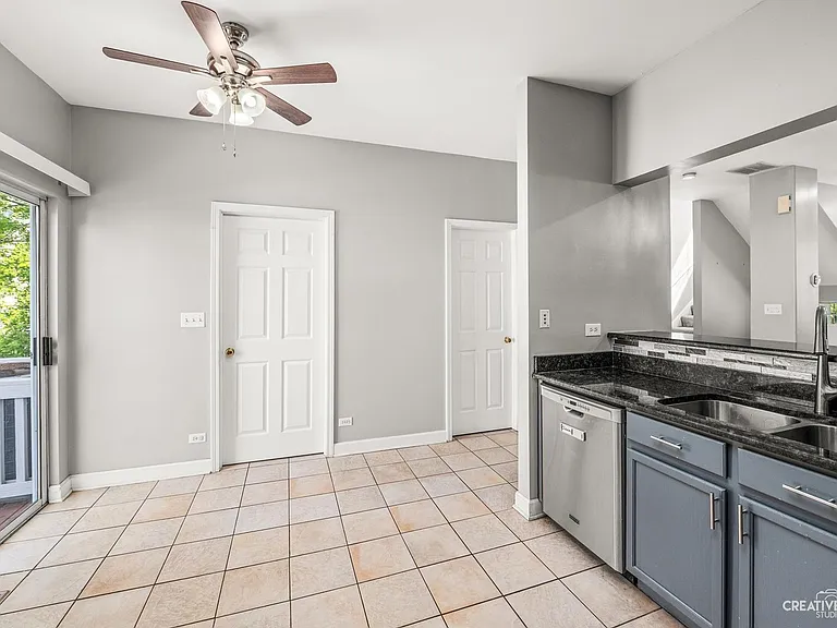 3472 Ravinia Cir #3472 — Photo 7