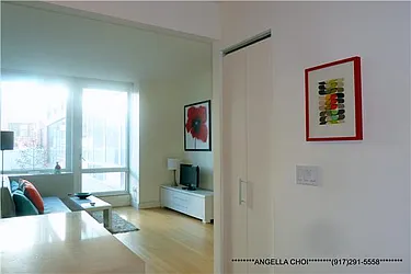 Rented by R New York