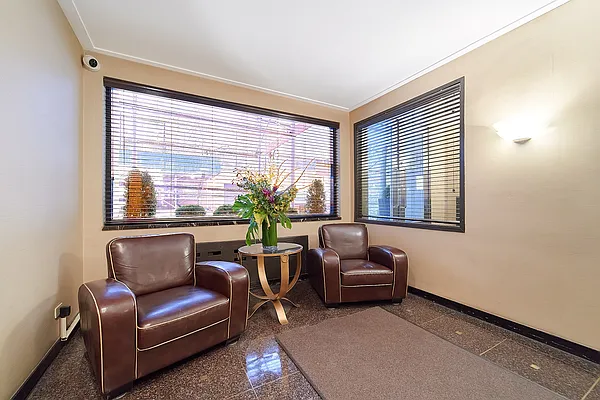 Rented by Living New York | media 10